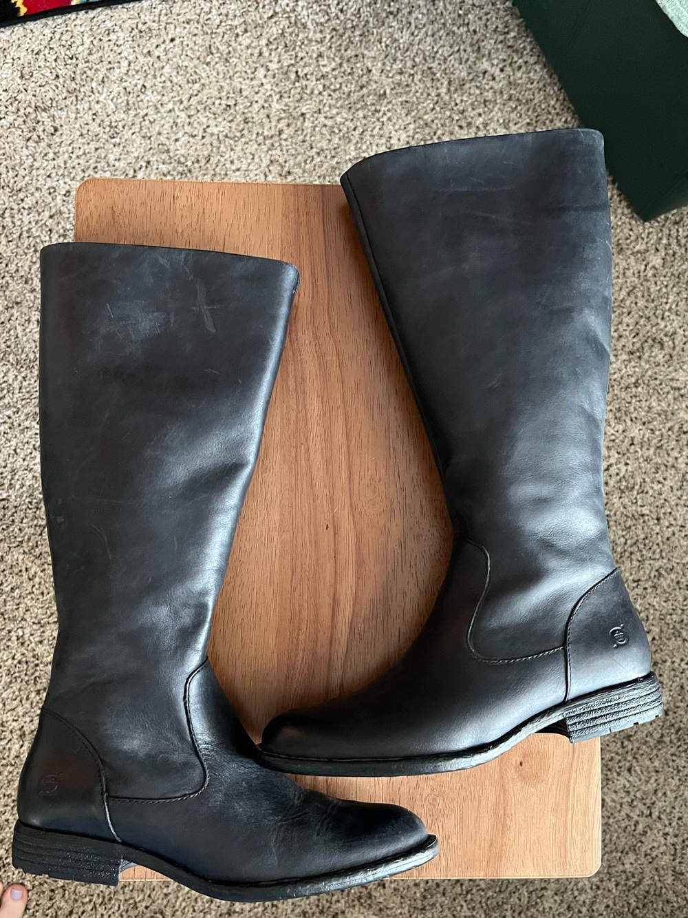 Born ‘North’ Black Leather Knee-High Riding Boots - Picture 7 of 10
